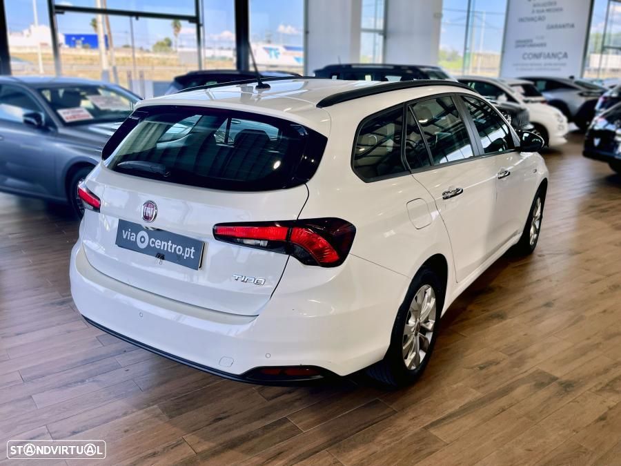 Fiat Tipo Station Wagon 1.3 M-Jet Lounge - 4