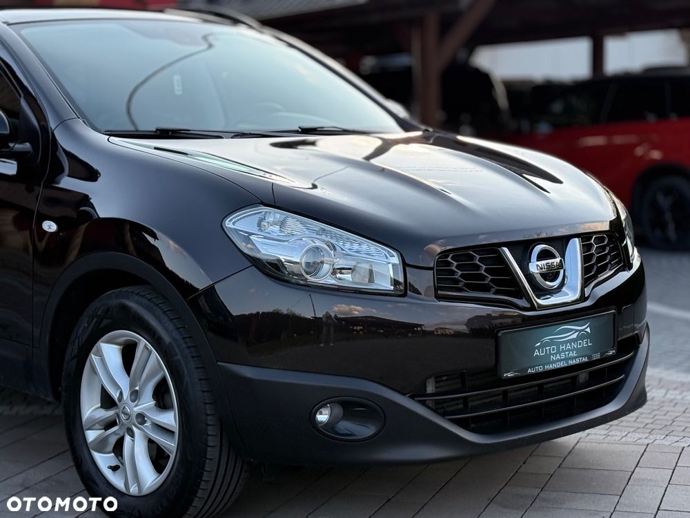 Nissan Qashqai 2.0 dCi 4 x 4 DPF tekna - 9