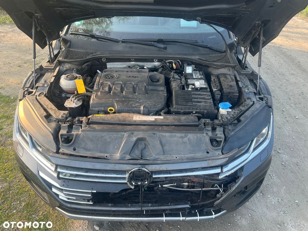 Volkswagen Arteon 2.0 TDI SCR 4Motion DSG R-Line Edition - 9