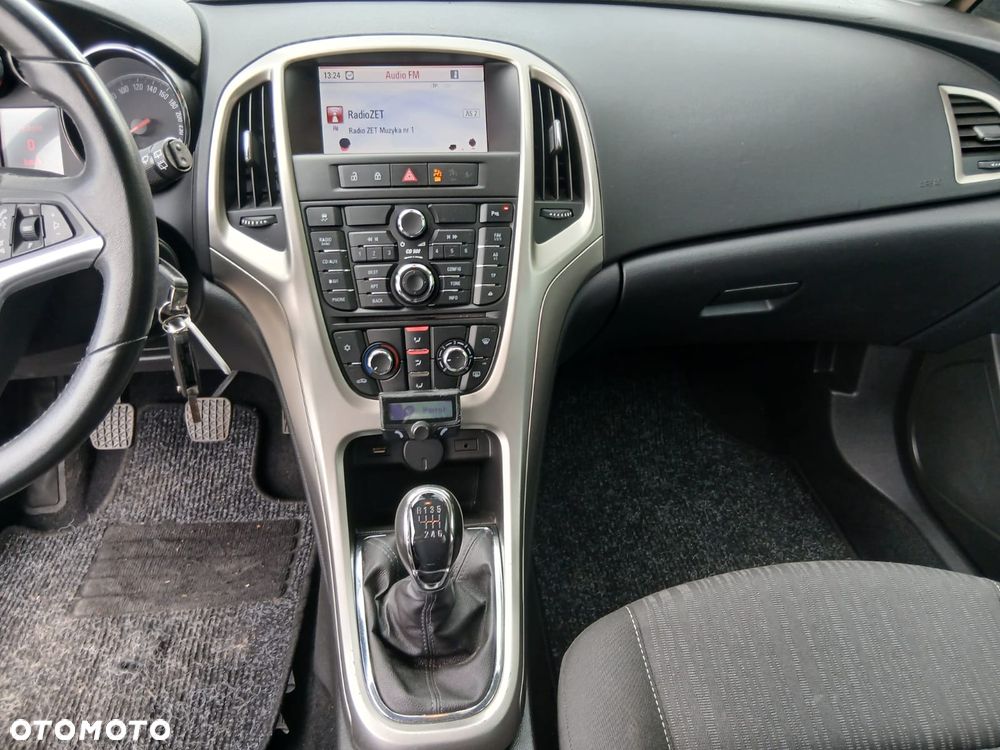 Opel Astra 1.4 Turbo Design Edition - 23