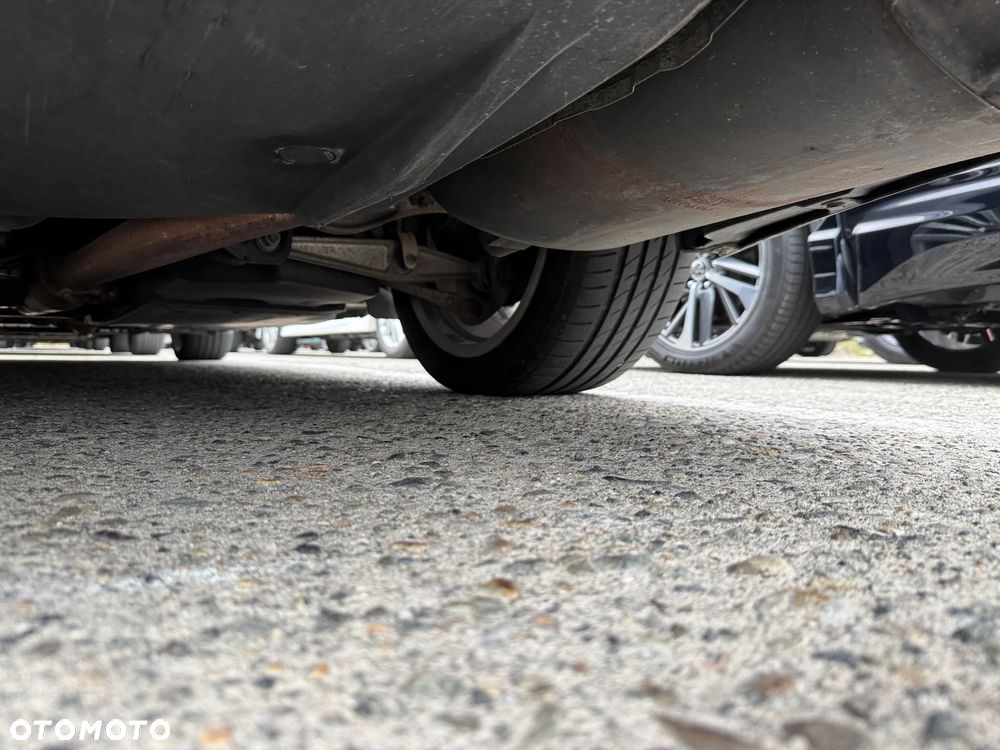 Lexus LS 460 Elite - 10