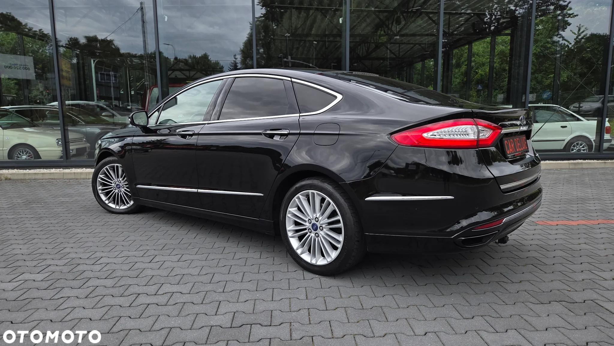 Ford Mondeo Vignale 2.0 EcoBoost - 33