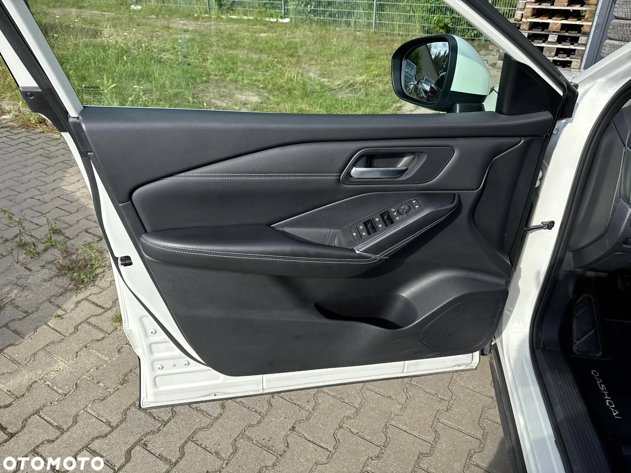 Nissan Qashqai 1.5 e-POWER N-Connecta - 17