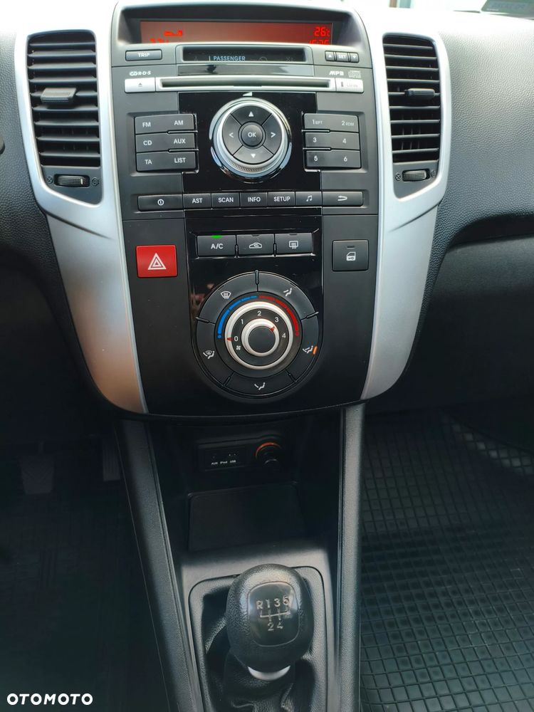 Kia Venga 1.4 M - 7