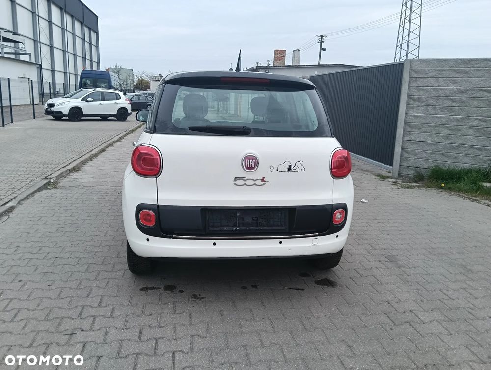 Fiat 500L 1.4 16V Urban Edition - 13