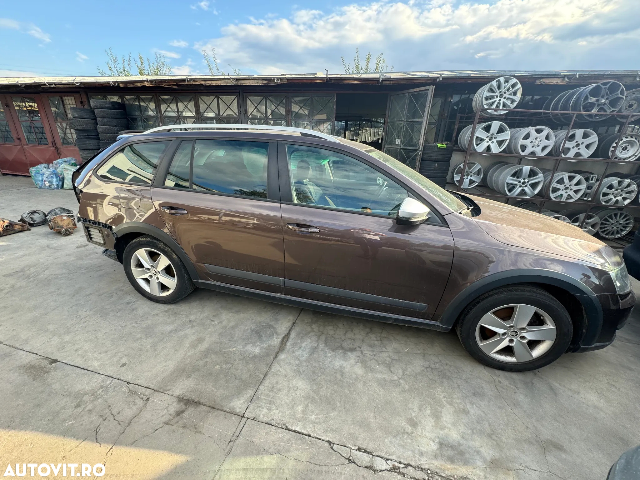 Dezmembram Skoda Octavia 3 Scout 2.0 d CRMB/CKF - 4
