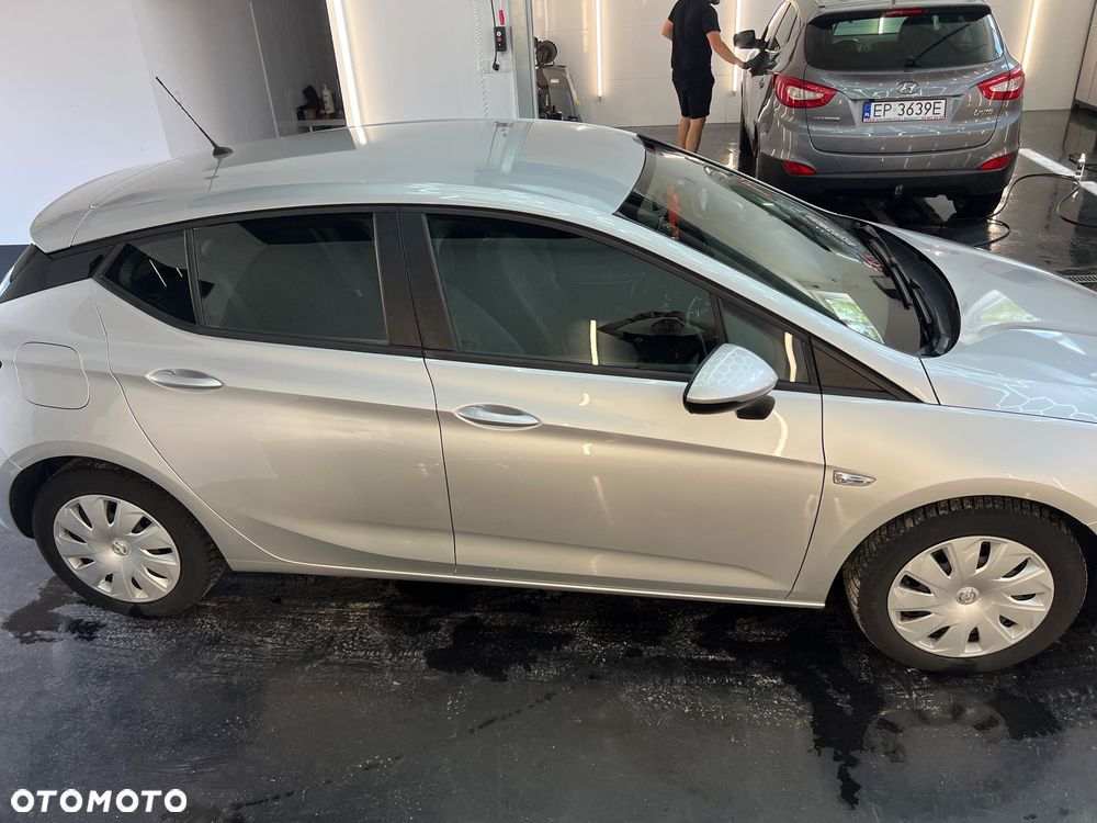 Opel Astra - 8