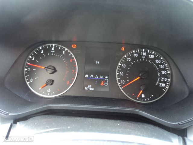 Renault Clio 1.0 TCe Evolution Bi-Fuel - 18