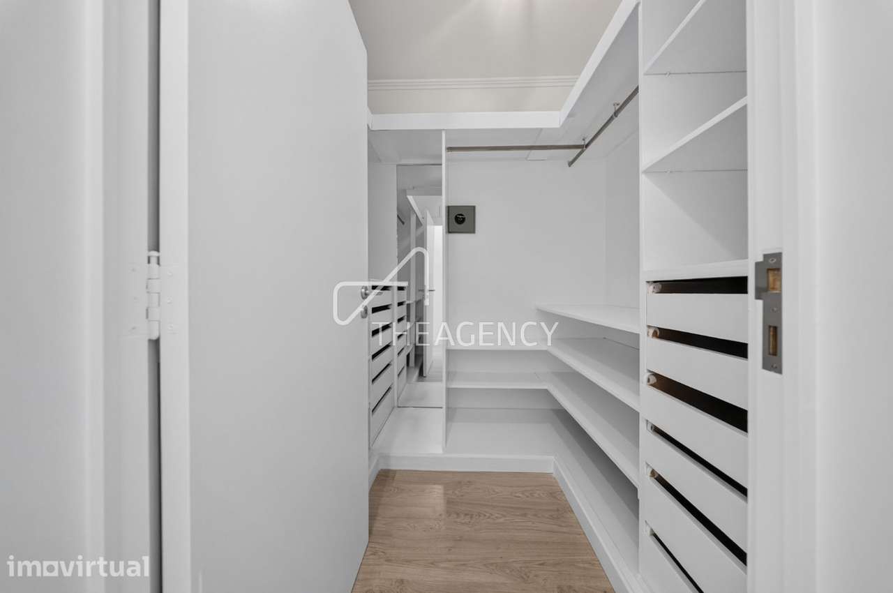 Apartamento T4 Remodelado | Piscina Rooftop | Bairro do Rosário, Casca - Grande imagem: 4/26