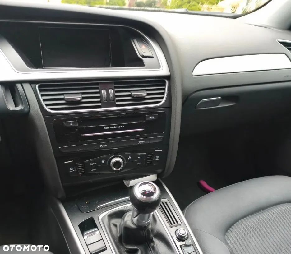 Audi A4 Avant 1.8 TFSI Ambition - 12