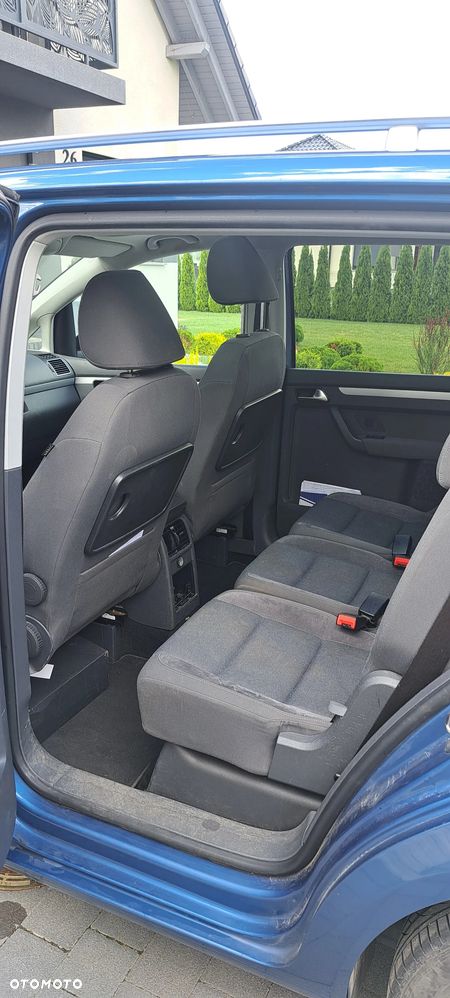 Volkswagen Touran 1.6 TDI DPF DSG STYLE - 10