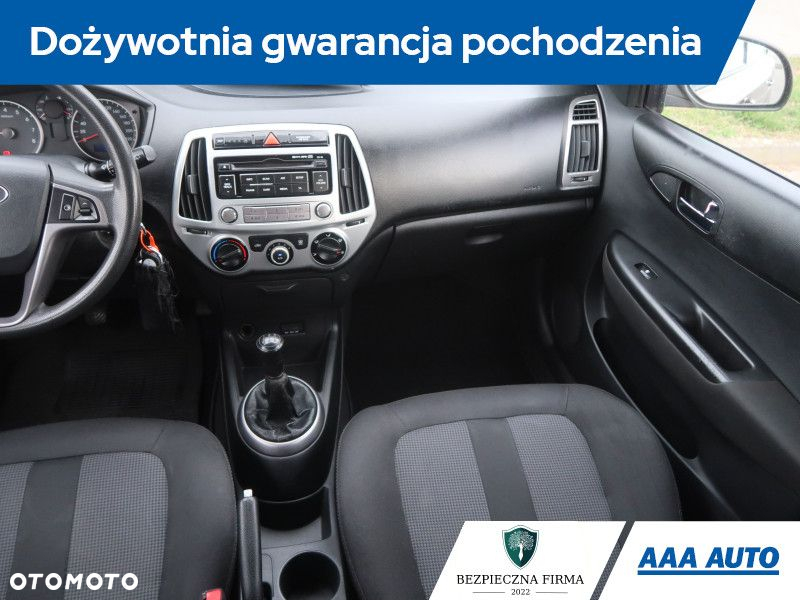 Hyundai i20 - 9