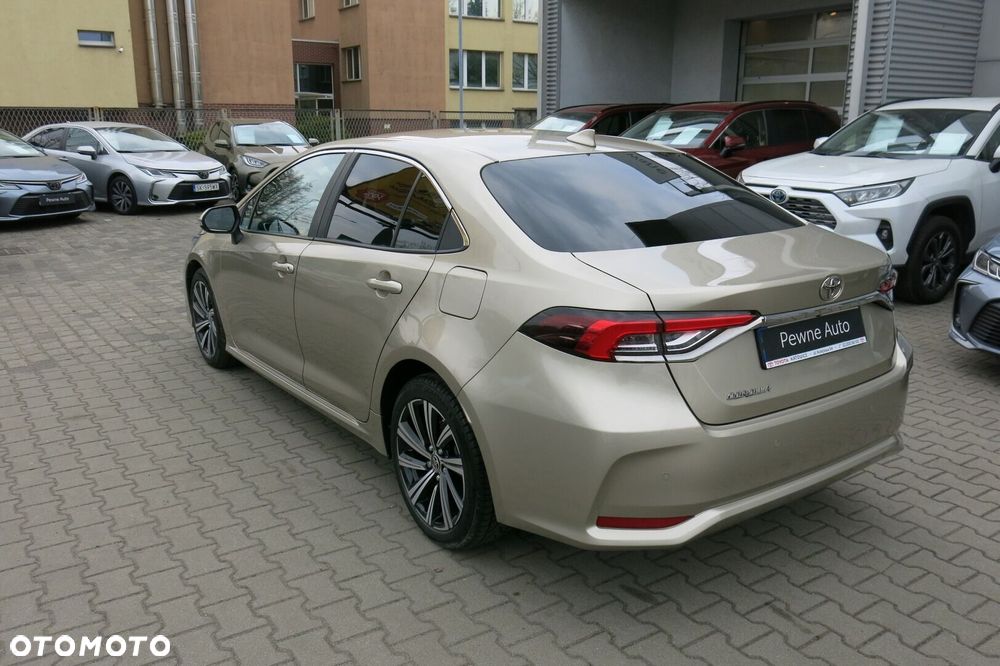 Toyota Corolla - 2