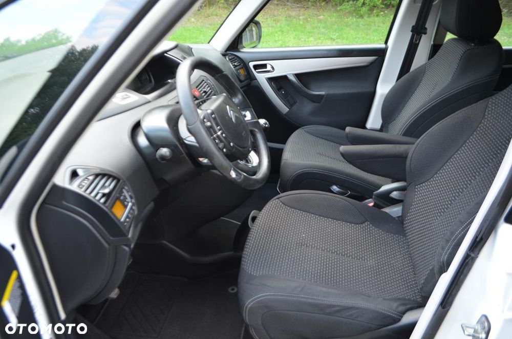 Citroën C4 Picasso 1.6 HDi Selection - 32