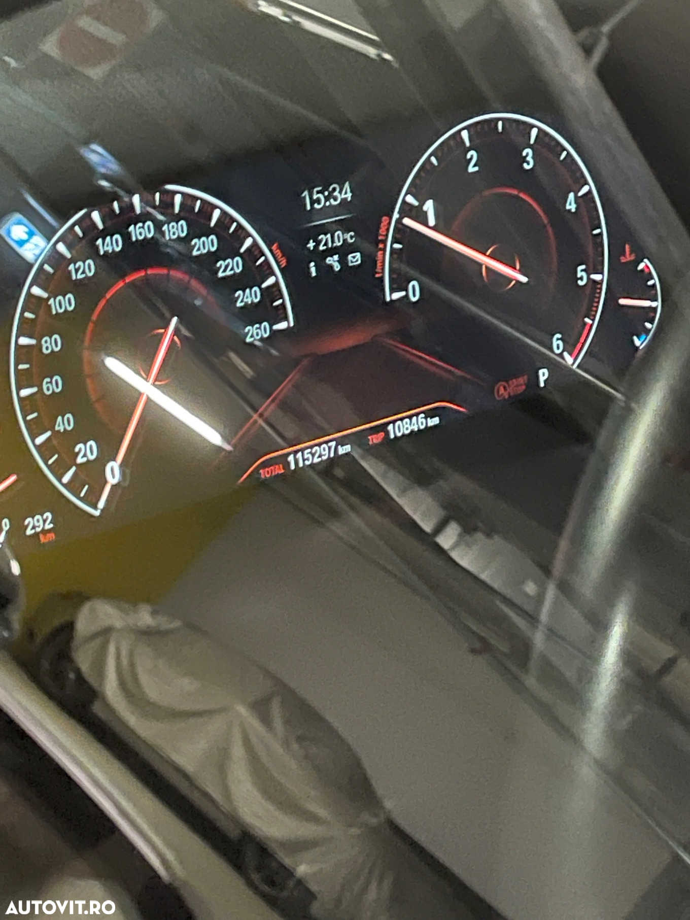 BMW Seria 5 520d xDrive AT - 28