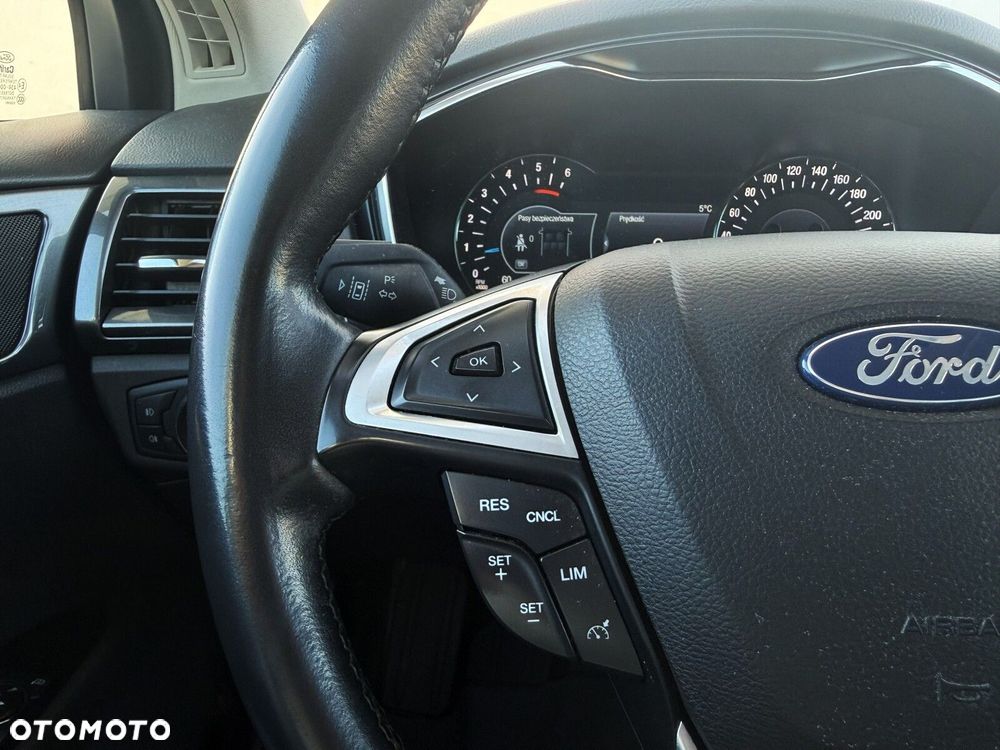 Ford Mondeo 2.0 EcoBlue Titanium - 19