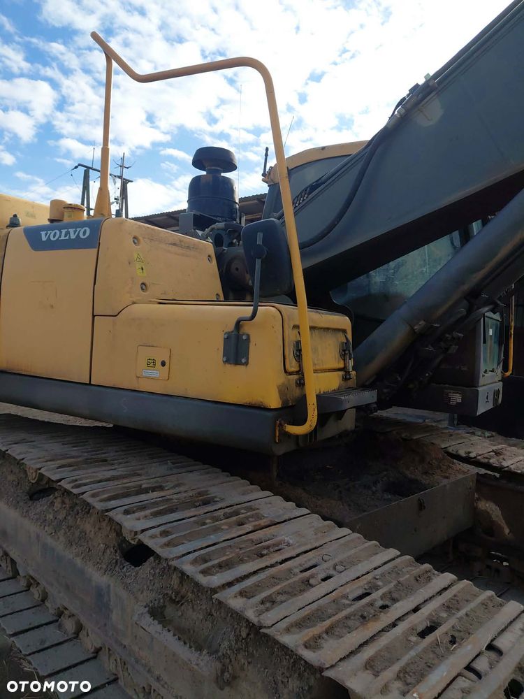 Volvo EC 300 DNL - 4