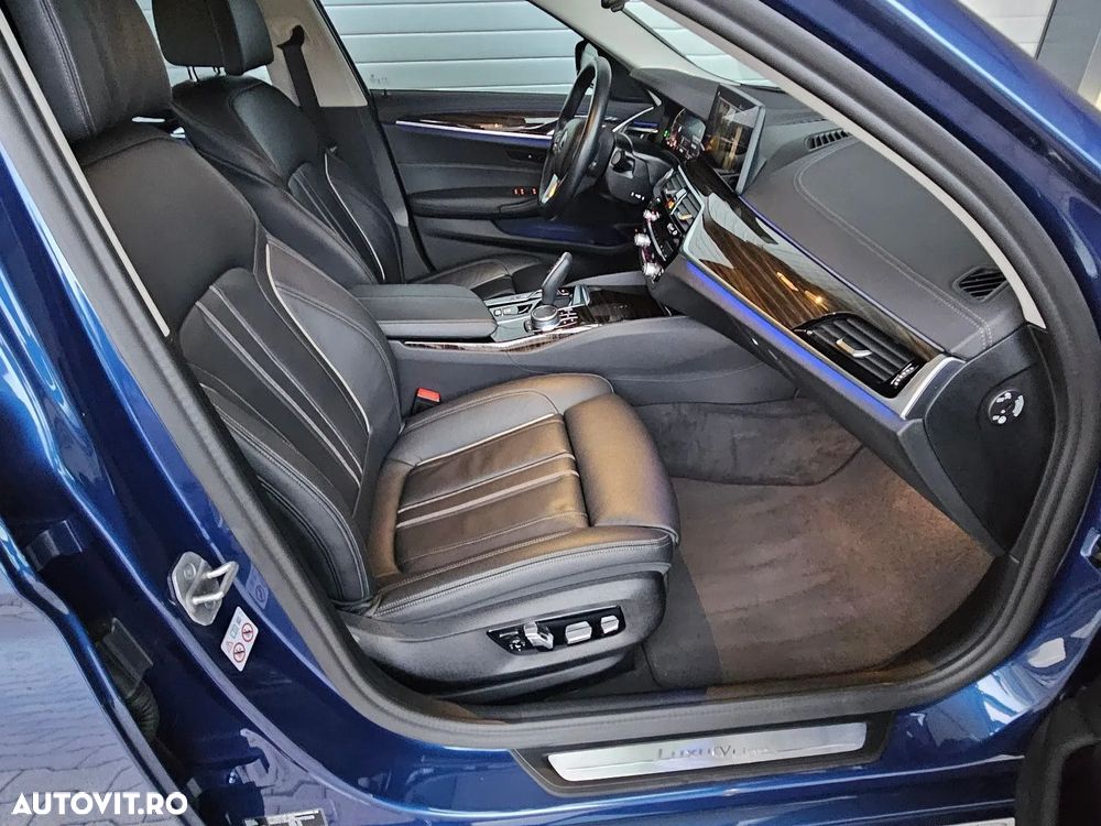BMW Seria 5 530d xDrive AT MHEV - 7