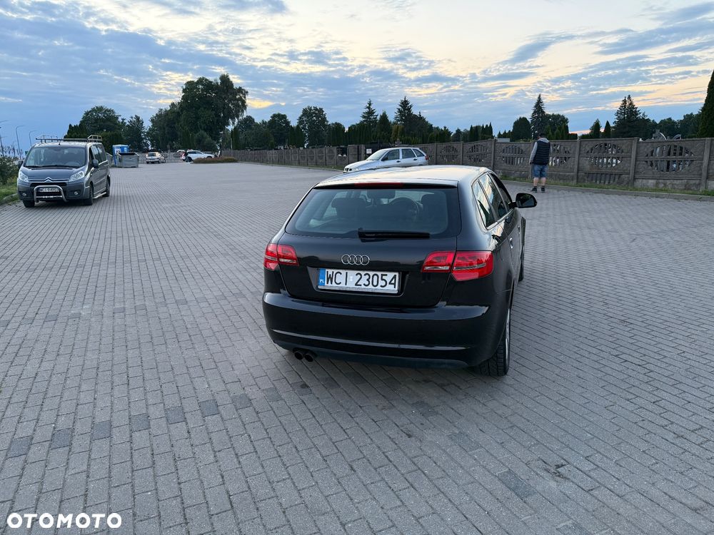 Audi A3 Sportback 2.0 TDI Ambiente - 7