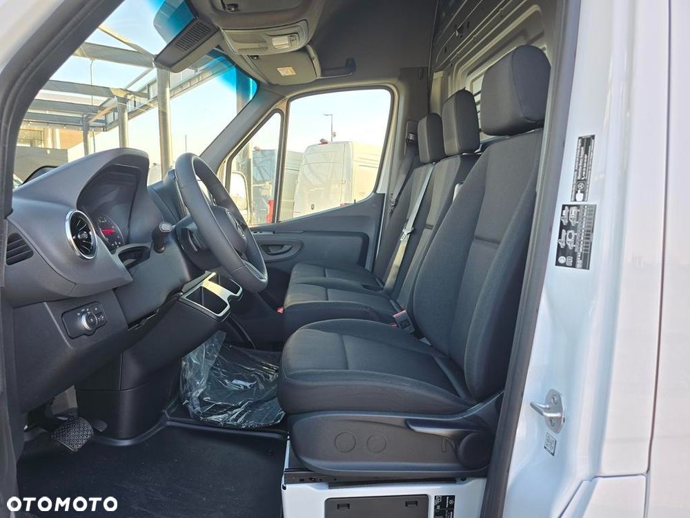 Mercedes-Benz Sprinter 317 CDI Long PRO 9G-Tronic - 11
