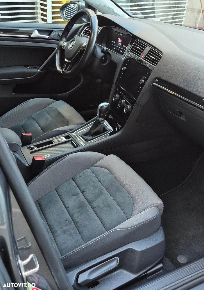 Volkswagen Golf 1.5 TSI ACT OPF DSG Highline - 7