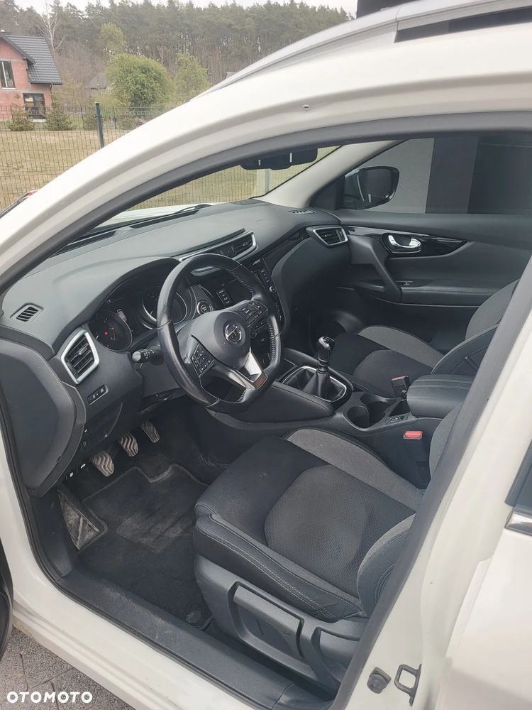 Nissan Qashqai 1.3 DIG-T N-Style - 4