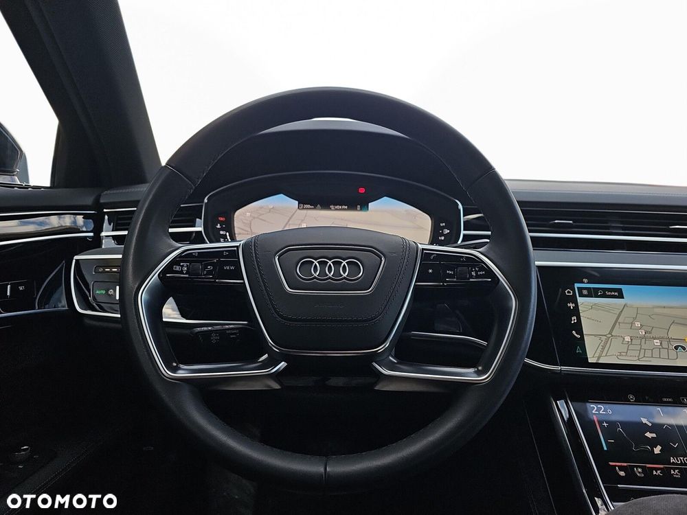 Audi A8 - 14
