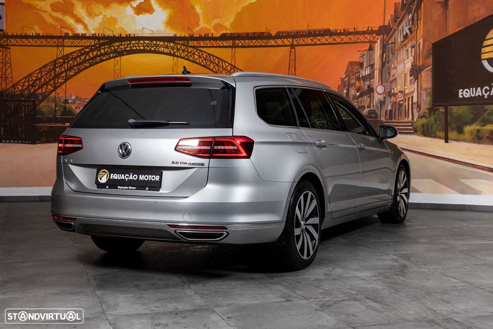 VW Passat Variant 2.0 TDi Highline DSG 4Motion - 3