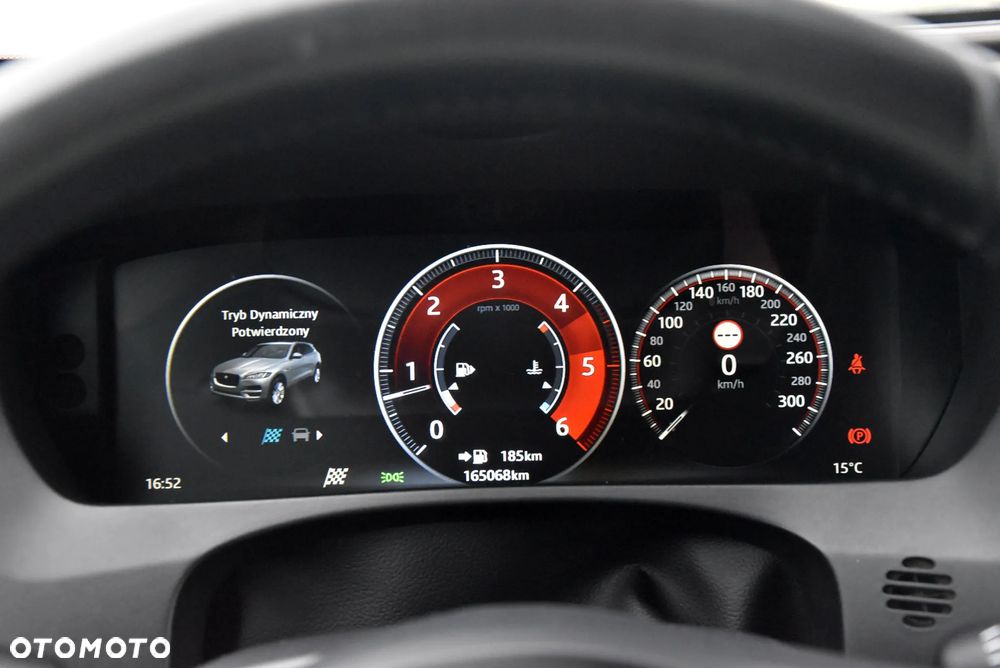 Jaguar F-Pace 2.0 i4D AWD R-Sport - 25