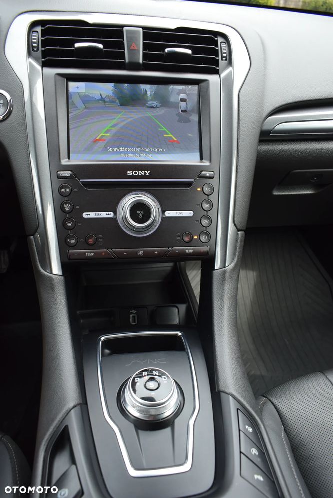 Ford Mondeo 2.0 EcoBlue Titanium - 10