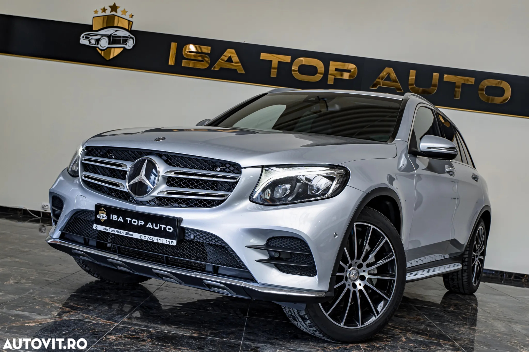 Mercedes-Benz GLC 250 4Matic 9G-TRONIC AMG Line - 24