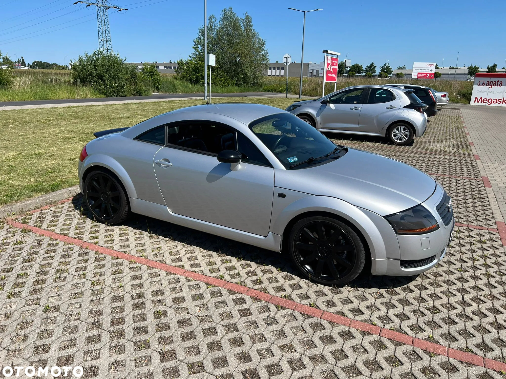 Audi TT Coupe 1.8T Quattro - 12