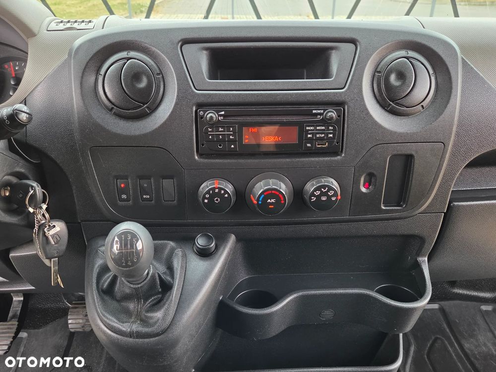 Renault Master - 29