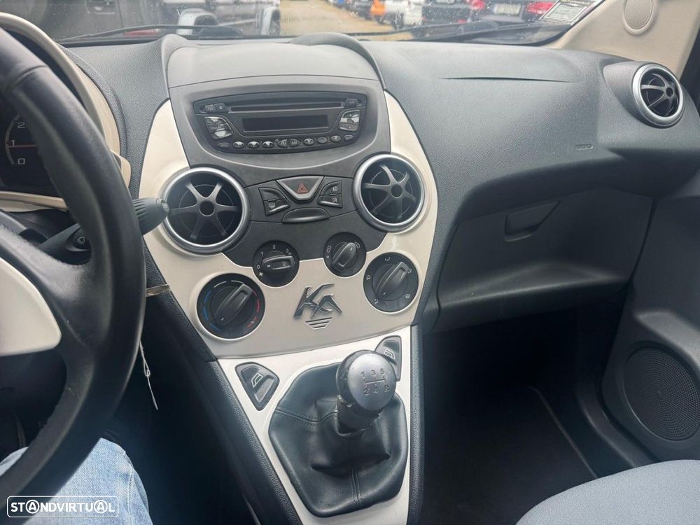 Ford KA 1.3 TDCi Titanium - 10