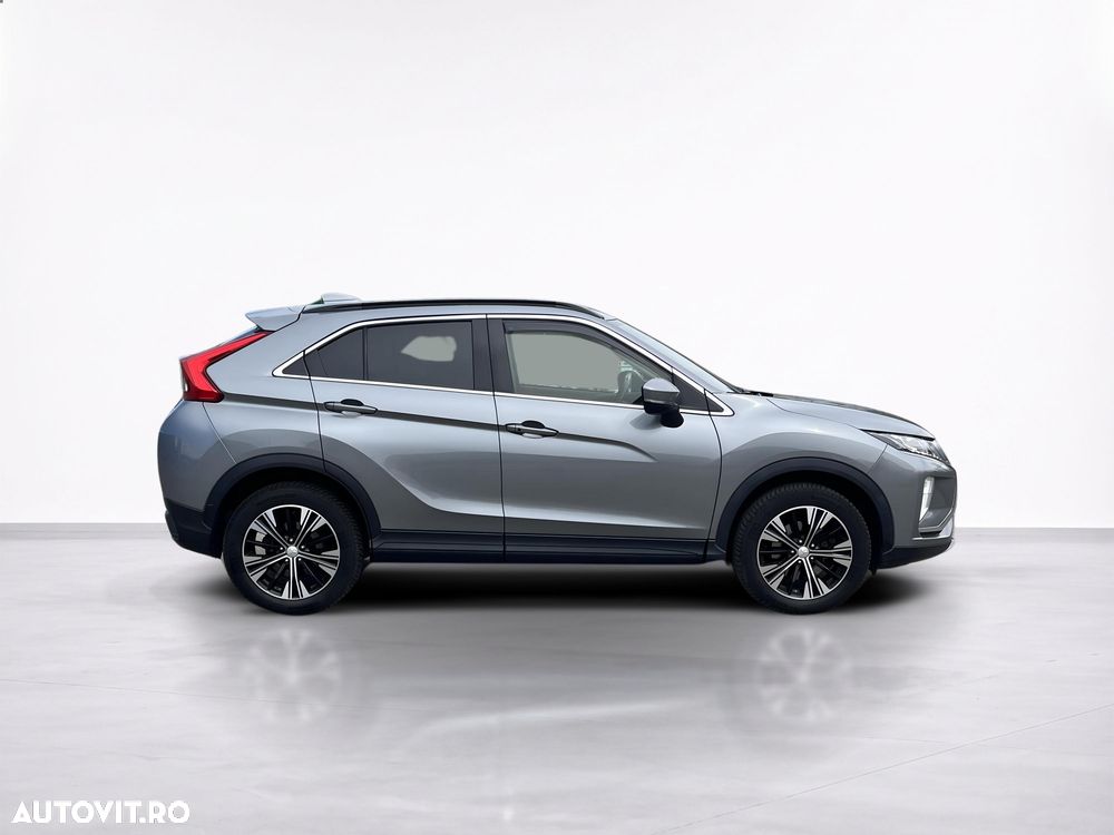 Mitsubishi Eclipse-Cross - 7
