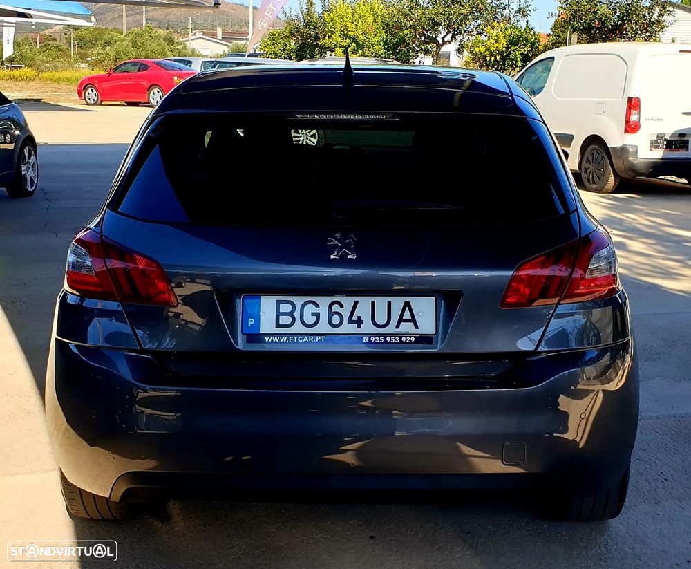 Peugeot 308 1.2 PureTech Allure - 6