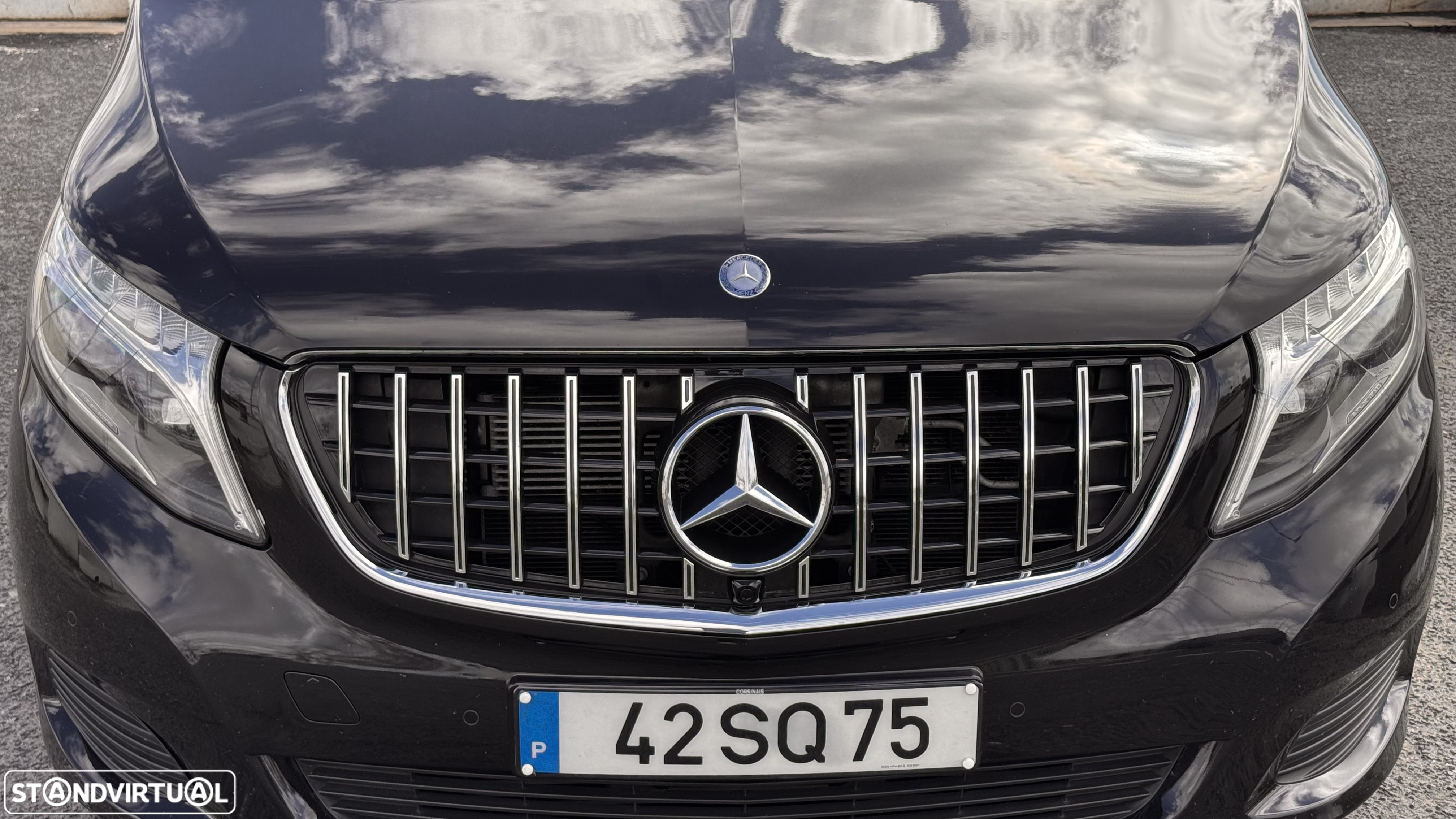 Mercedes-Benz V 220 d Longo Avantgarde Aut. - 32