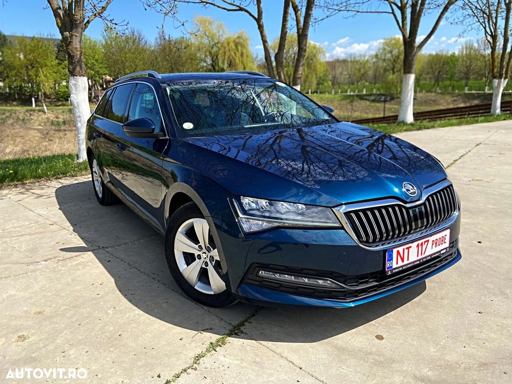 Skoda Superb 2.0 TDI DSG Premium Edition - 11