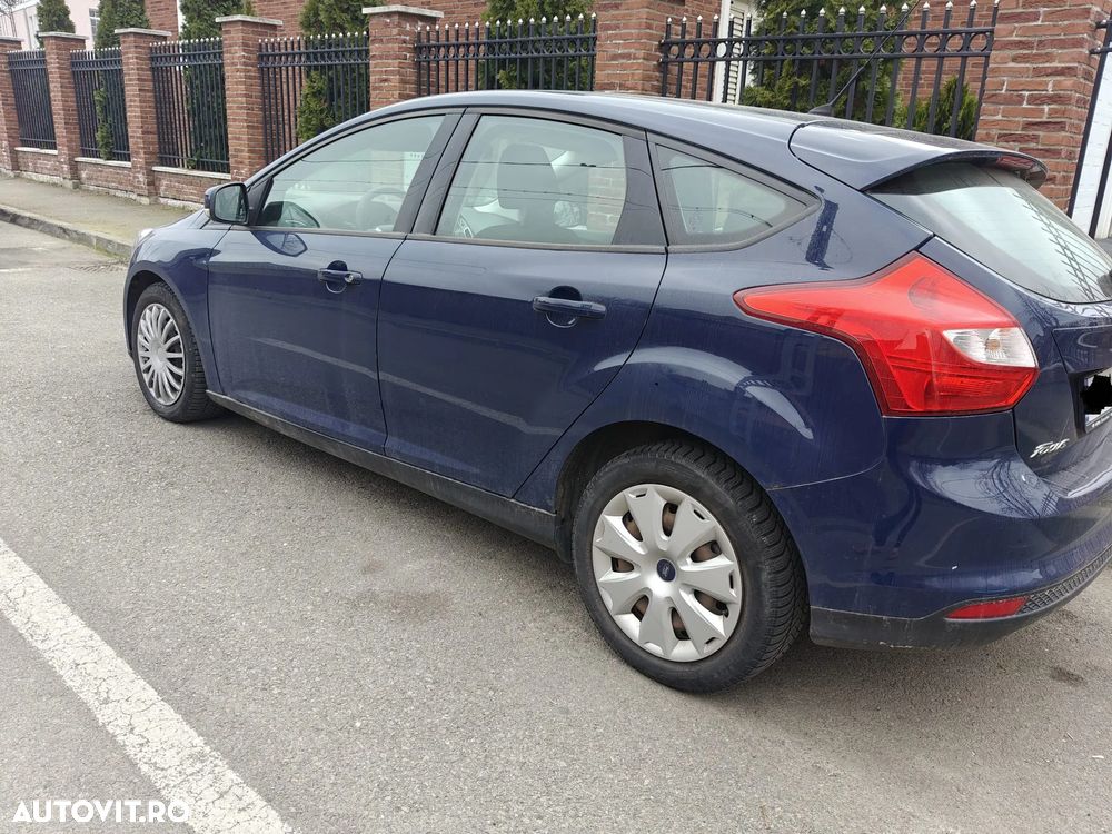Ford Focus 1.0 EcoBoost Sport - 3