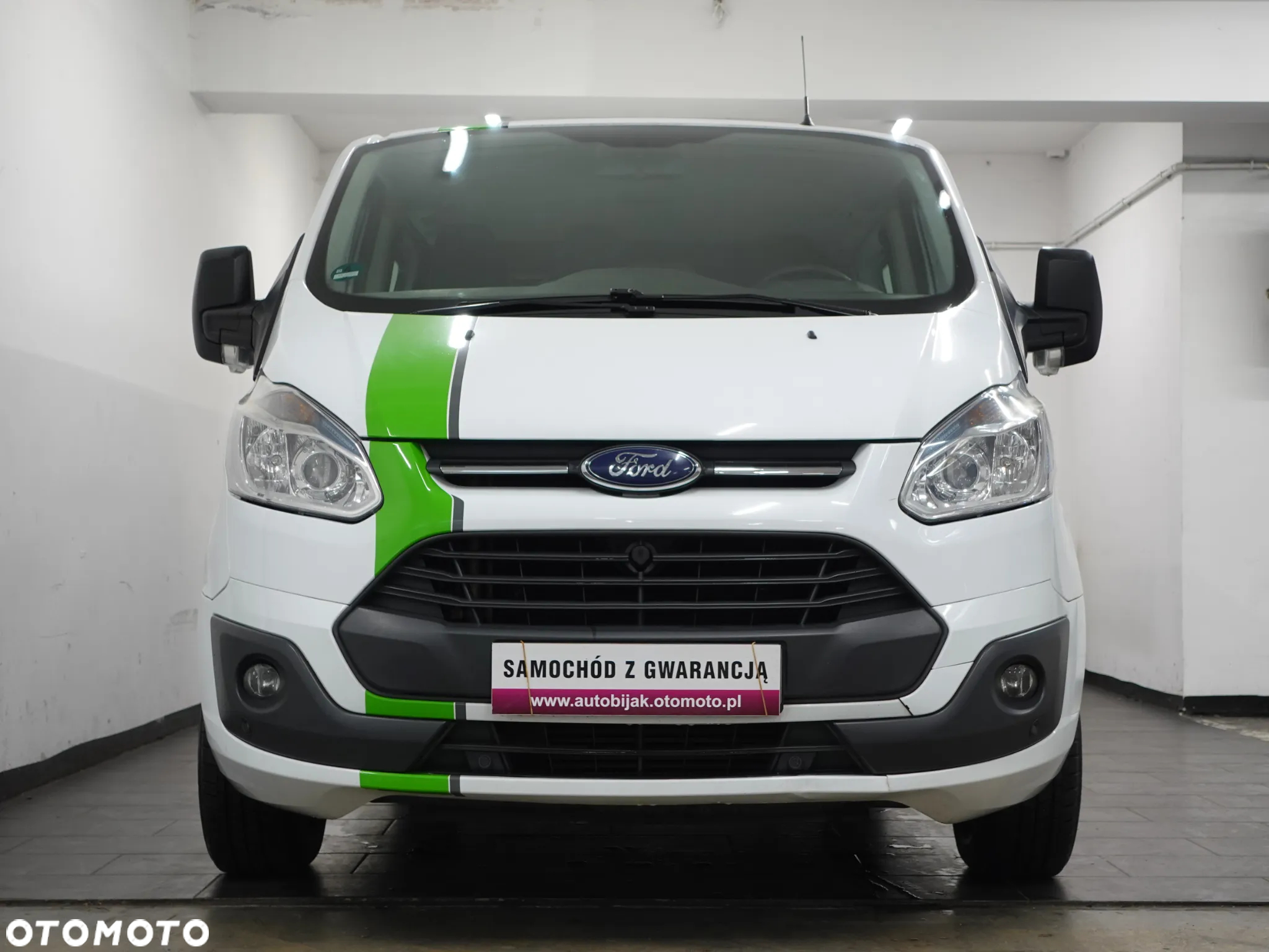 Ford Transit Custom - 13
