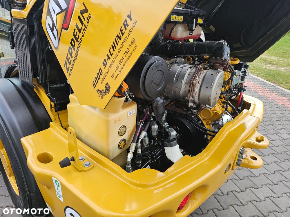 Caterpillar 906 M - 15