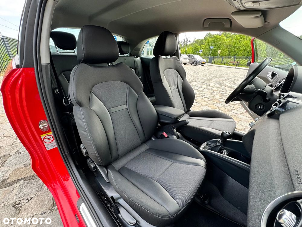 Audi A1 1.6 TDI Attraction - 11