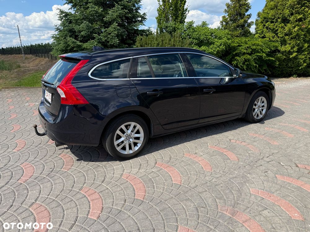 Volvo V60 T2 Geartronic Kinetic - 7
