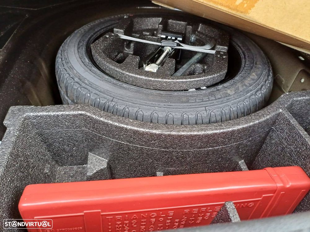 Skoda Fabia Break 1.2 TSi Ambiente - 12