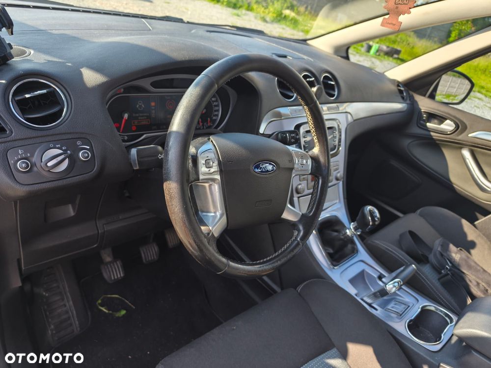 Ford S-Max 2.5 Trend - 12