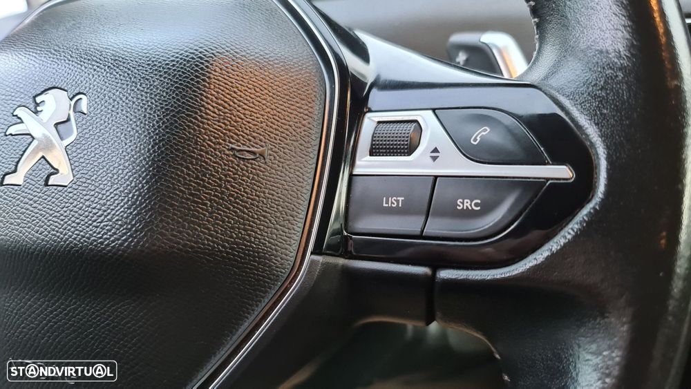 Peugeot 5008 1.5 BlueHDi Allure EAT8 - 42