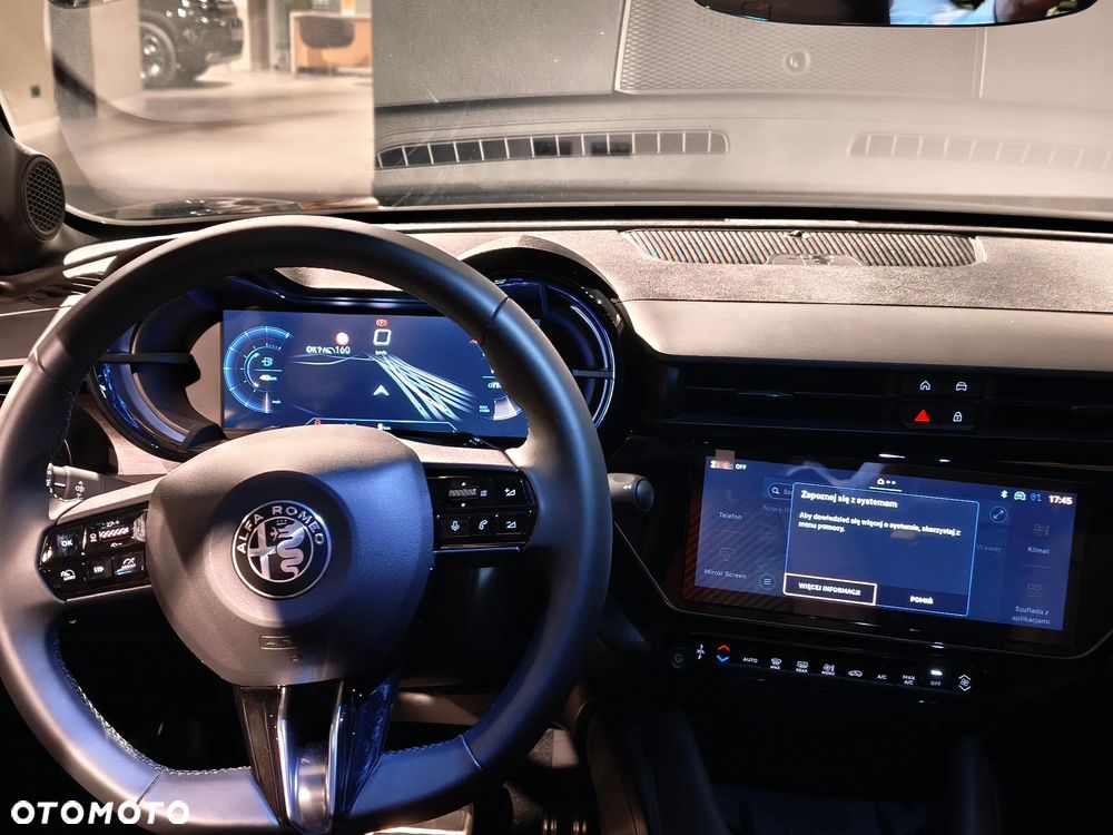 Alfa Romeo Junior 1.2 mHEV Ti eDCT - 29