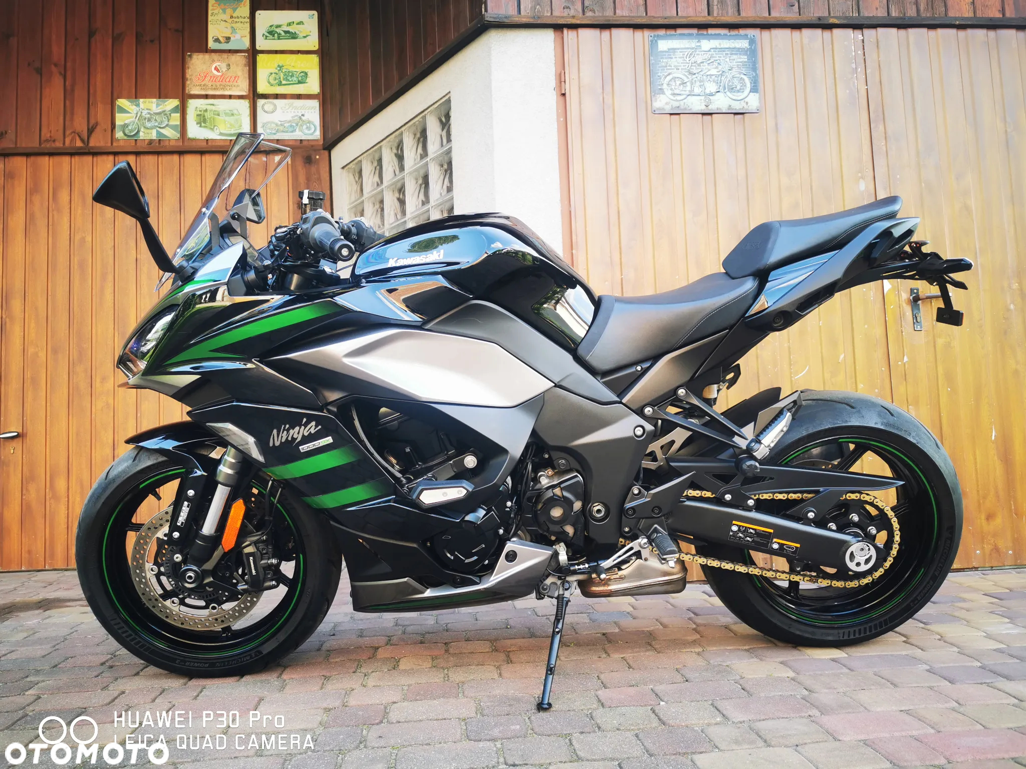 Kawasaki Ninja 1000 SX - 3