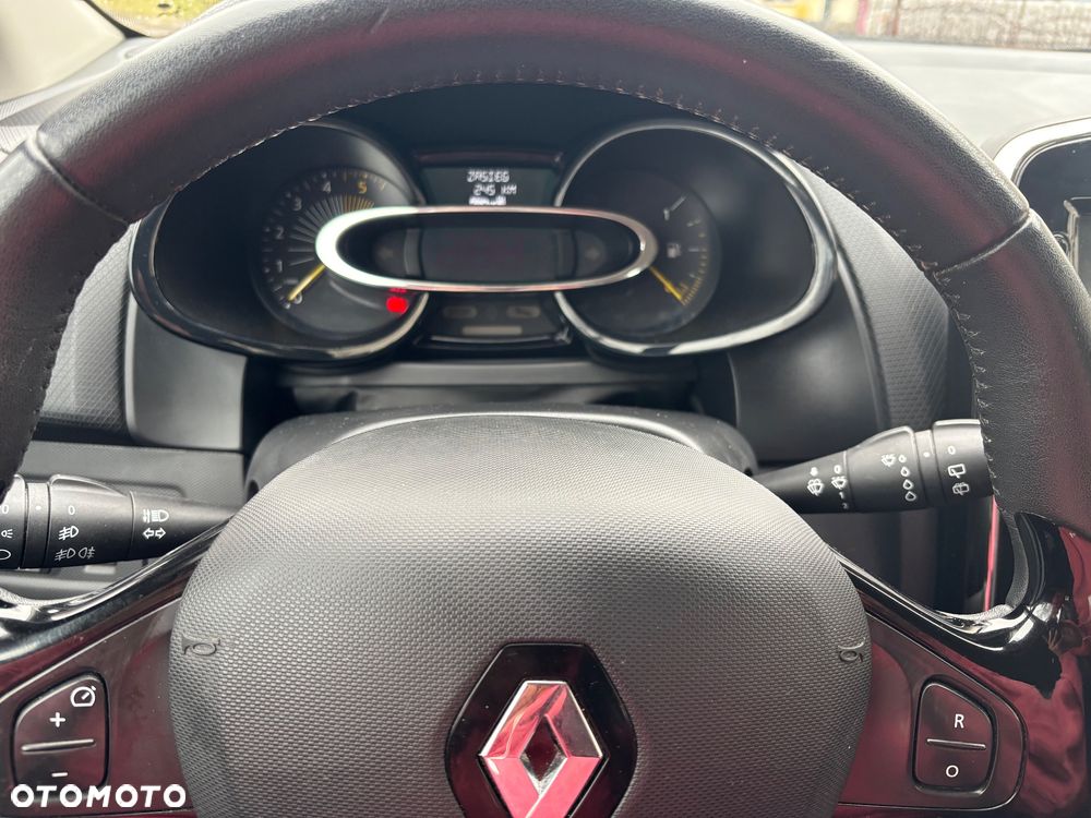 Renault Clio 1.5 dCi 75 Expression - 13