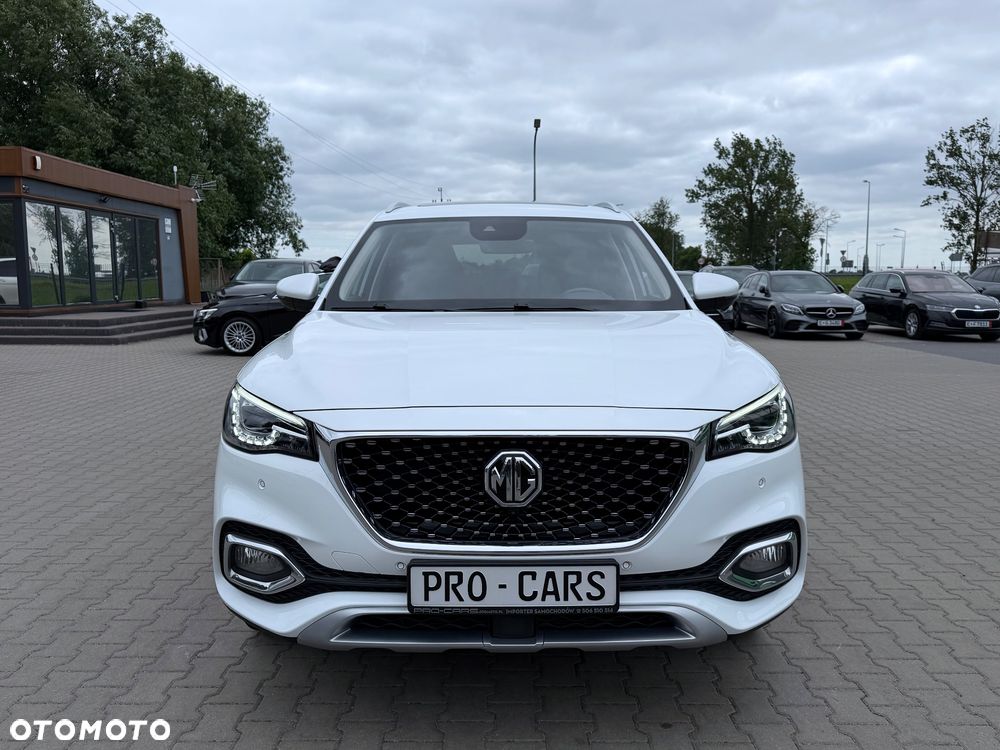 MG HS PHEV Luxury - 12